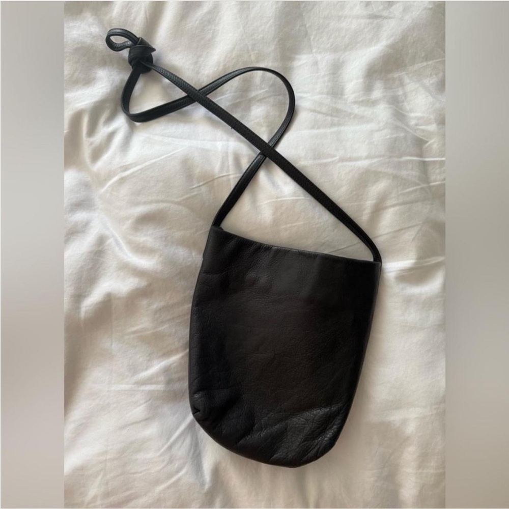 BAGGU Black Leather Crossbody bag